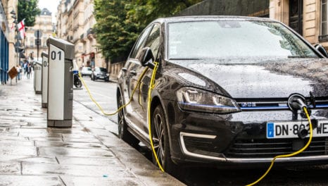 Electric cars: Vehicle-to-grid gets £30m boost in UK