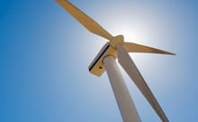 Reactive compensation for onshore wind farms